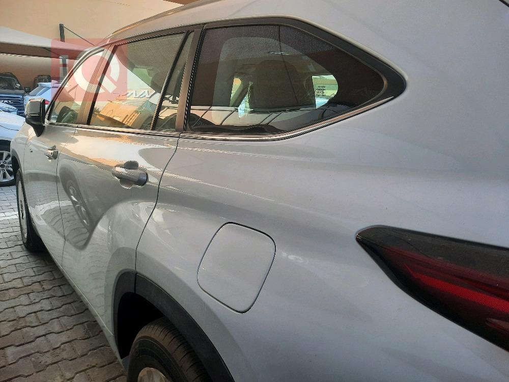 تۆیۆتا هایلاندەر